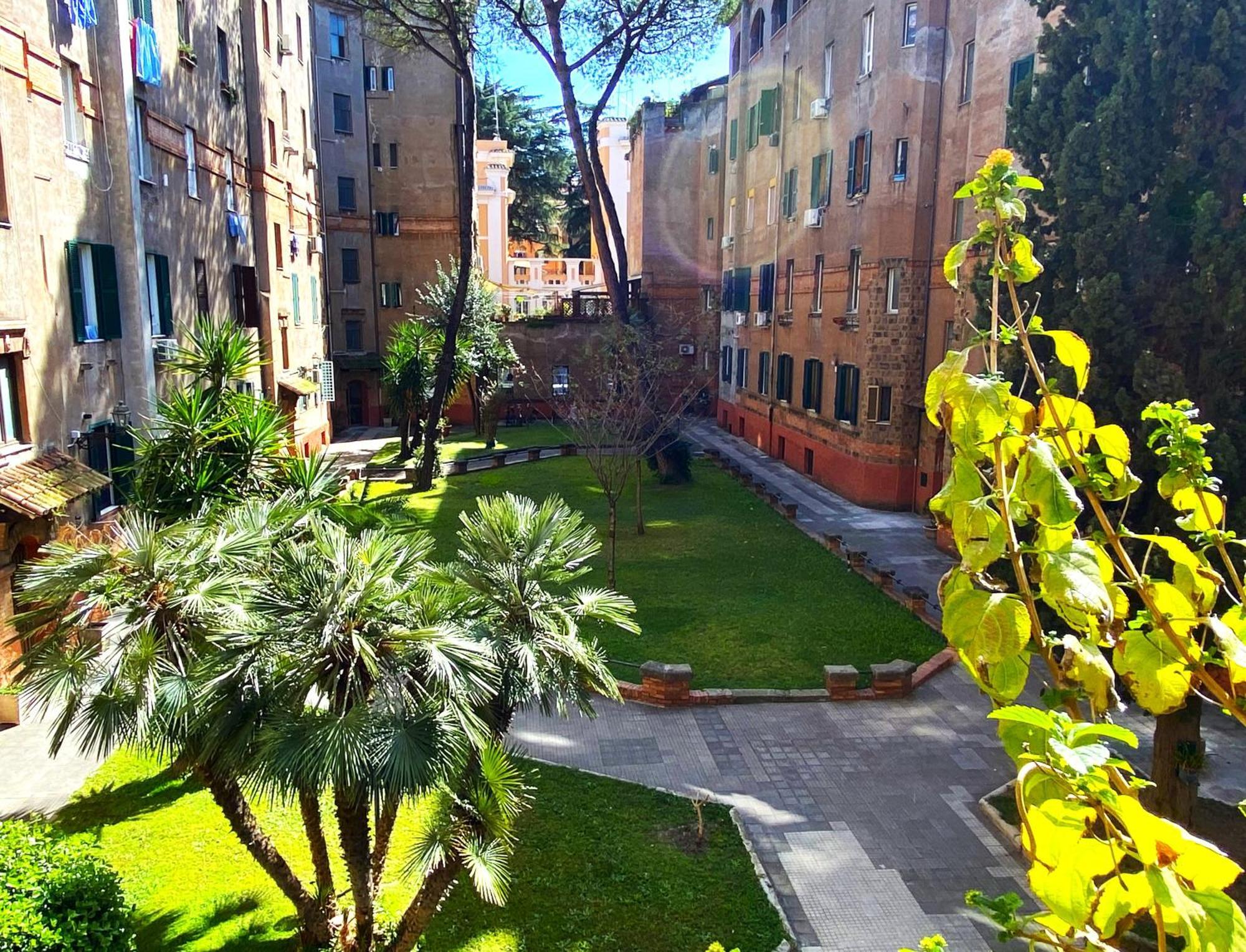 Vatican Modern Art Apartment Рим Экстерьер фото